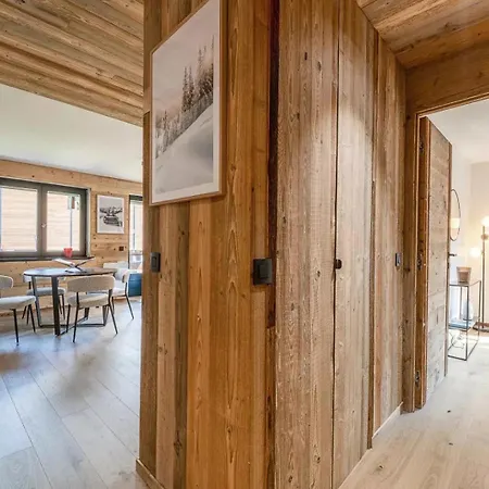 Lara Jaillet Proche Du Village Parking Megève
