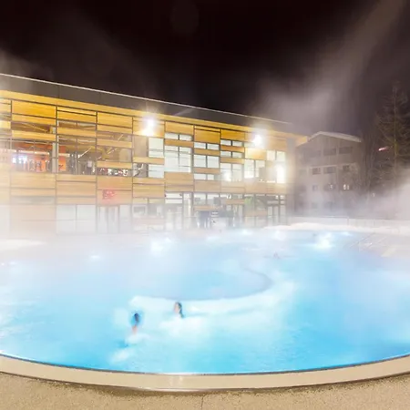 Lara Jaillet Proche Du Village Parking Apartmán *