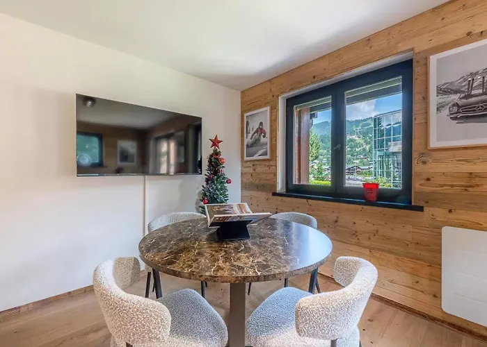 Lara Jaillet Proche Du Village Parking *